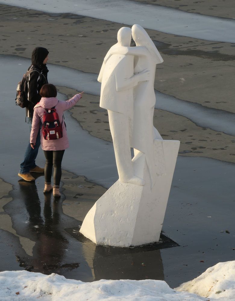 Весна, любовь...