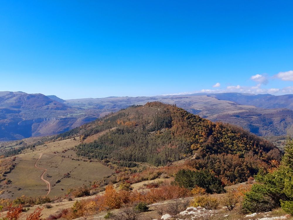 Autumn mountain beauty