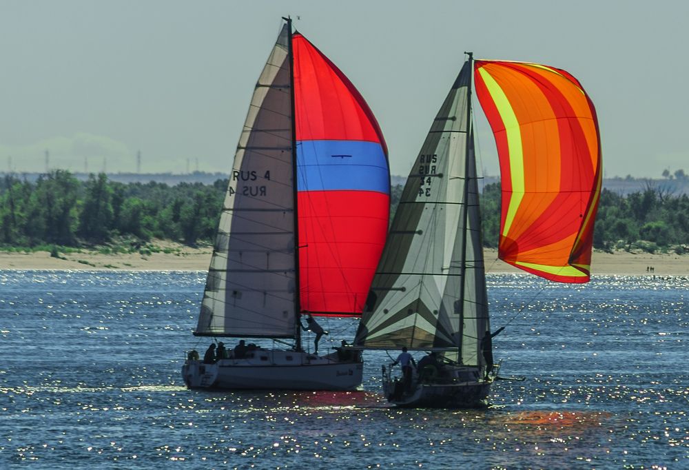 Под алыми парусами