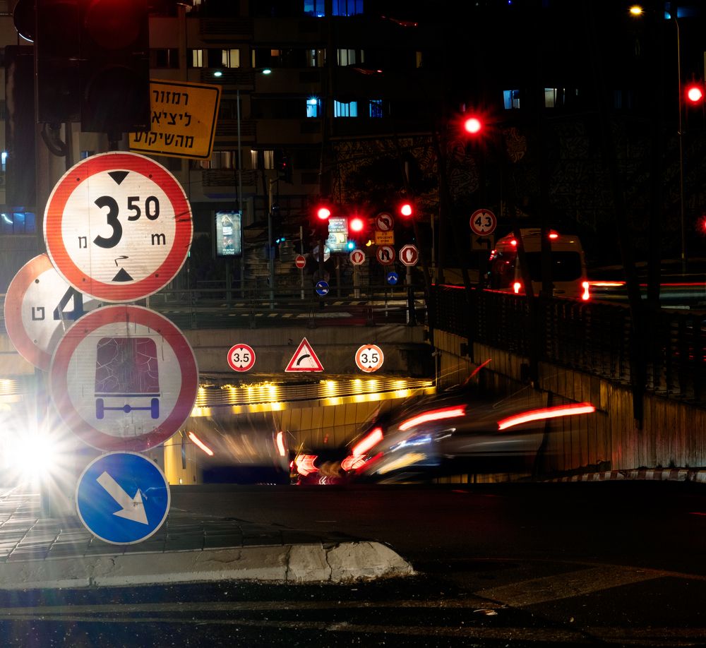 The LaGuardia Tunnel (TLV)