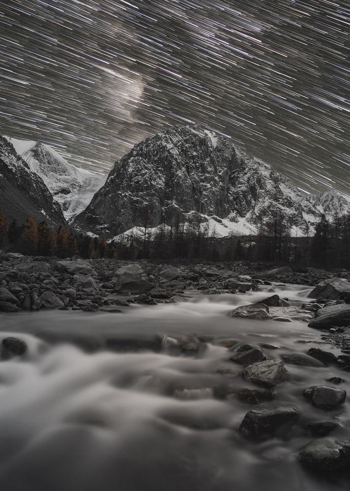 Photograph by Michael Kharitonychev