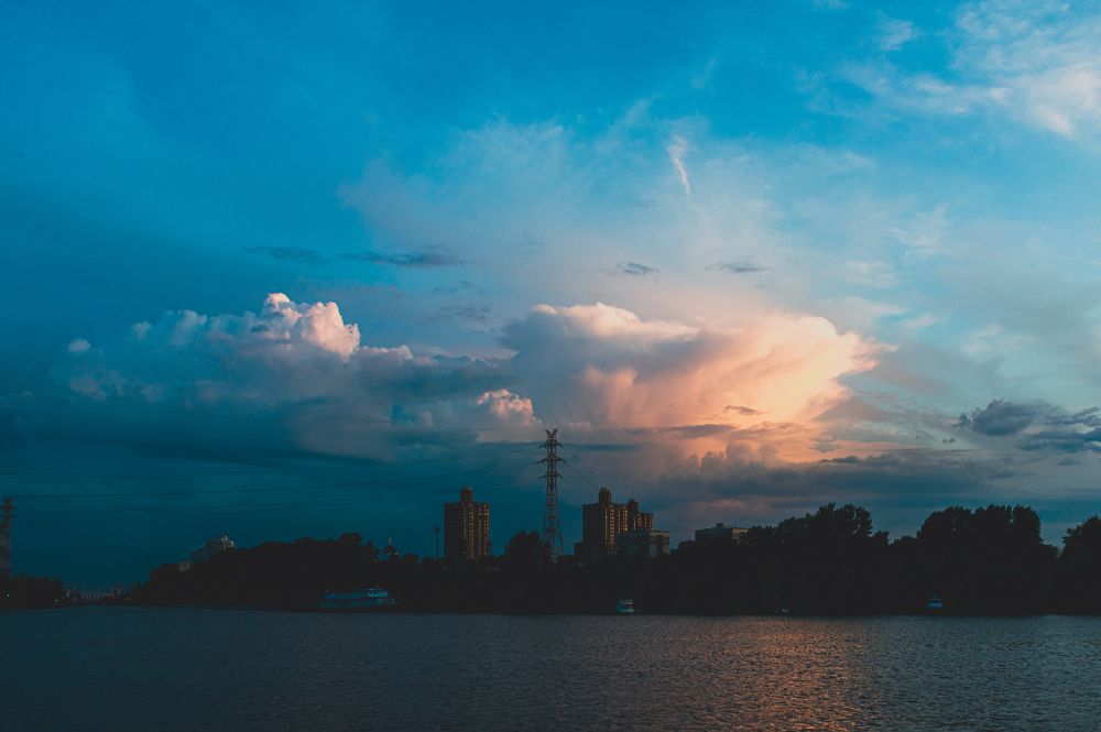 Фотография автора Андрей Жуков