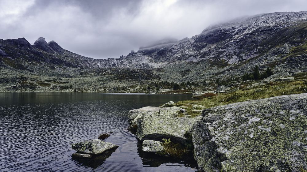 Озеро Каровое, Ергаки.