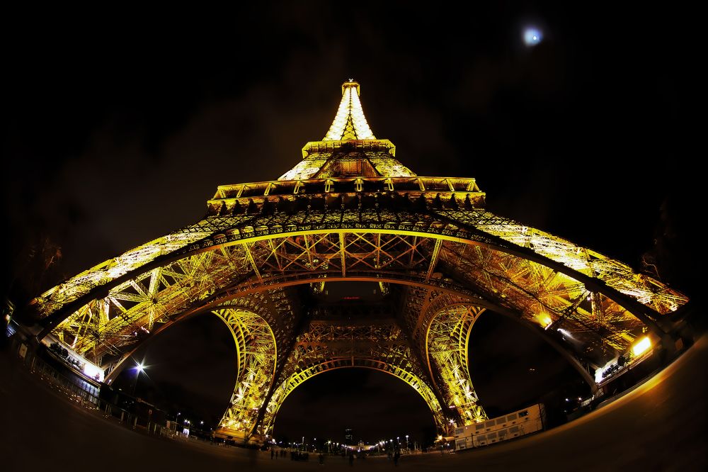 Под юбкой старой дамы.