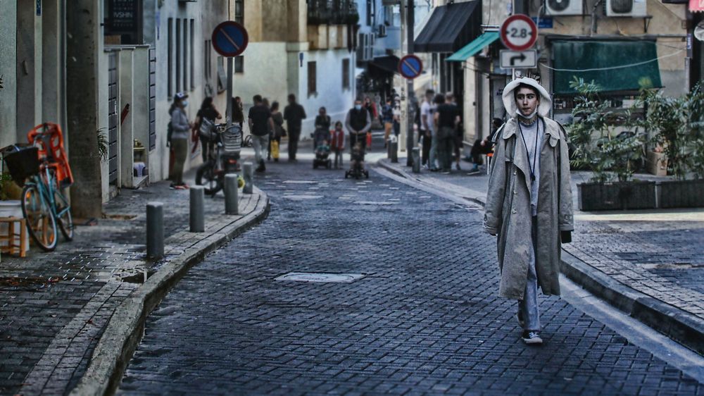 Совсем одна