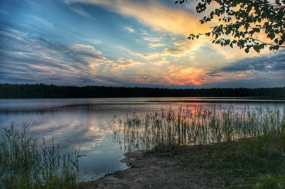 Женское озеро.