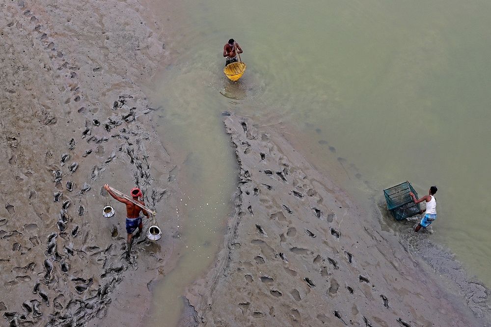 LIFE AROUND RIVER MAATLA