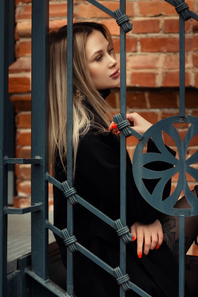 Незнакомка.