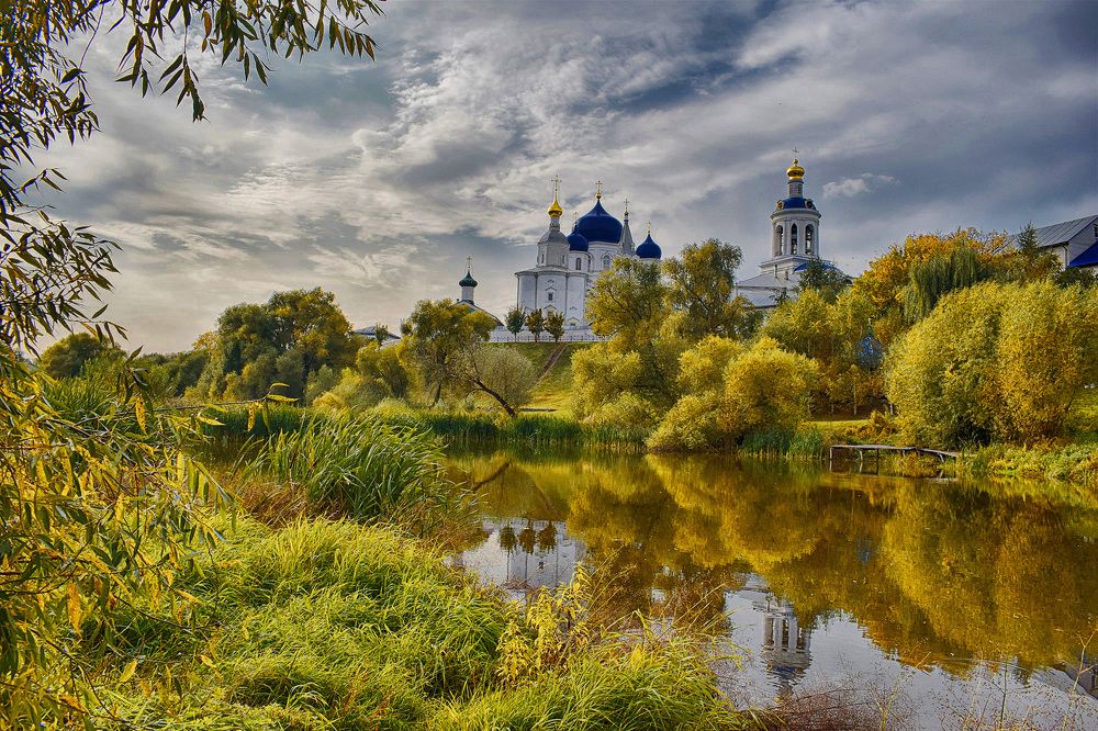 ЗОЛОТАЯ ОСЕНЬ В СУЗДАЛЕ