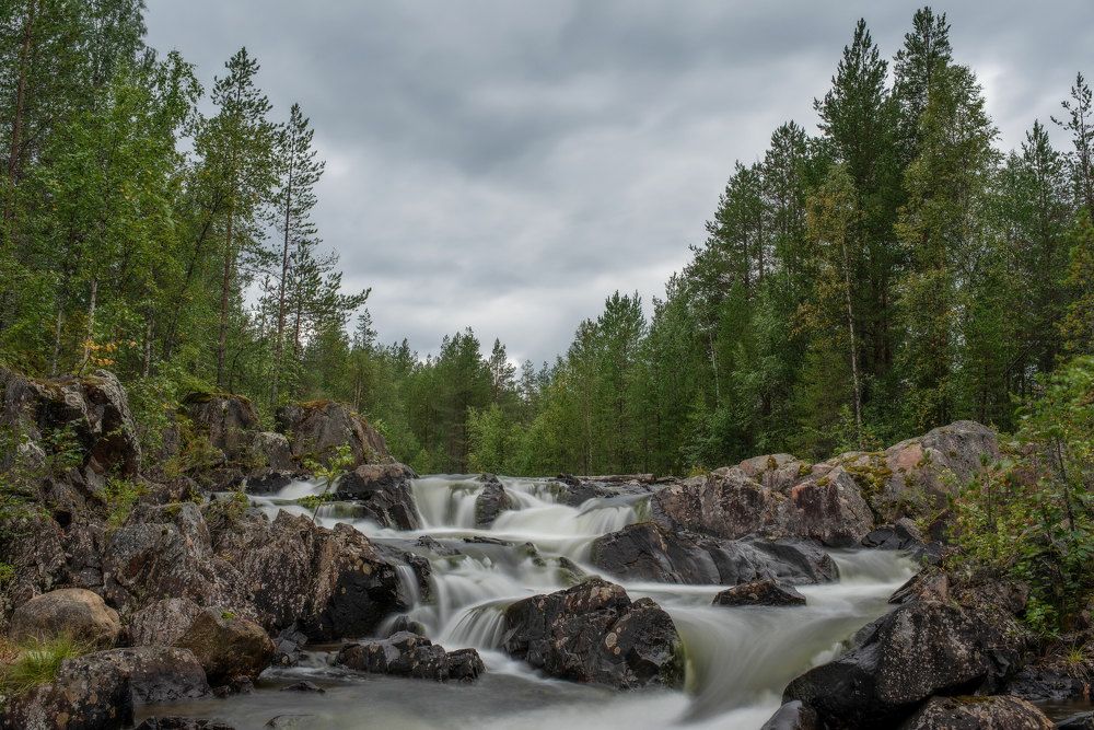 Водопад на реке Толванд
