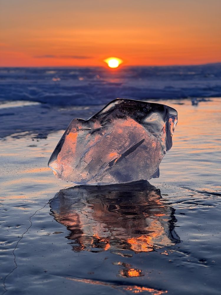 Рассвет на Байкале