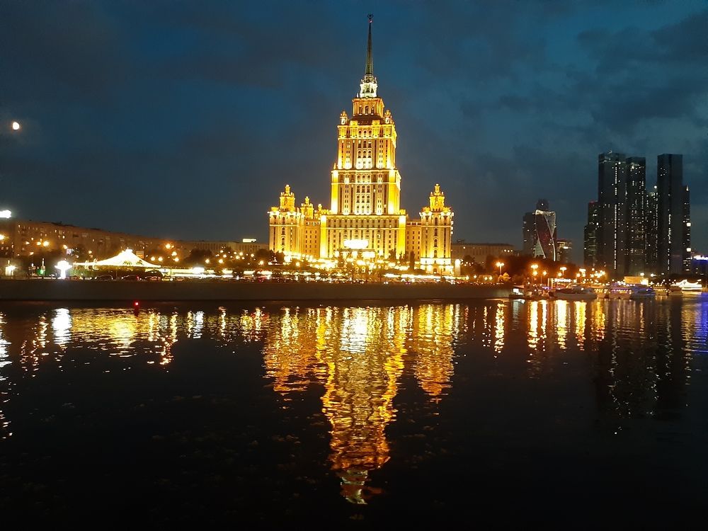 Огни Москвы