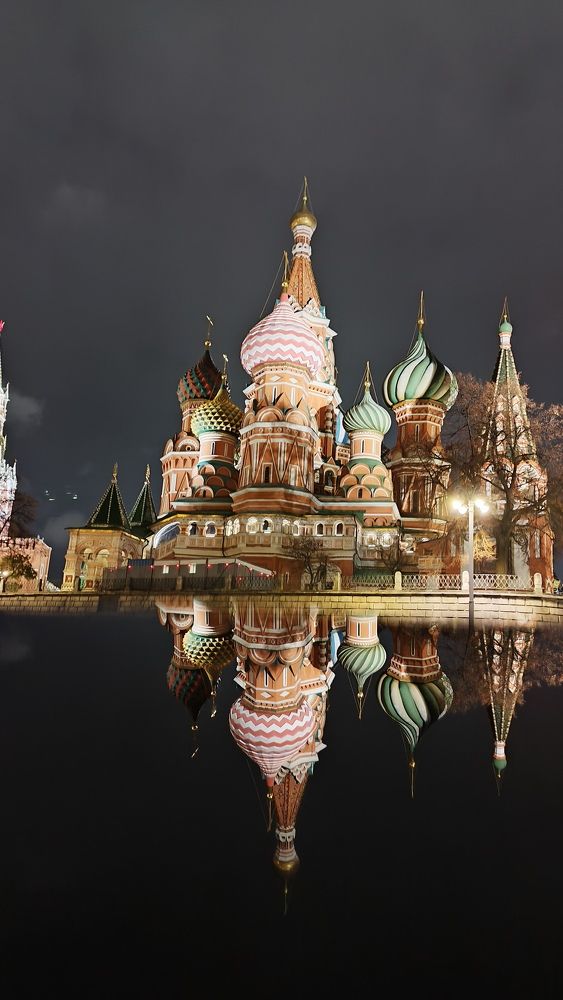 Photograph by Alijon Akbarov