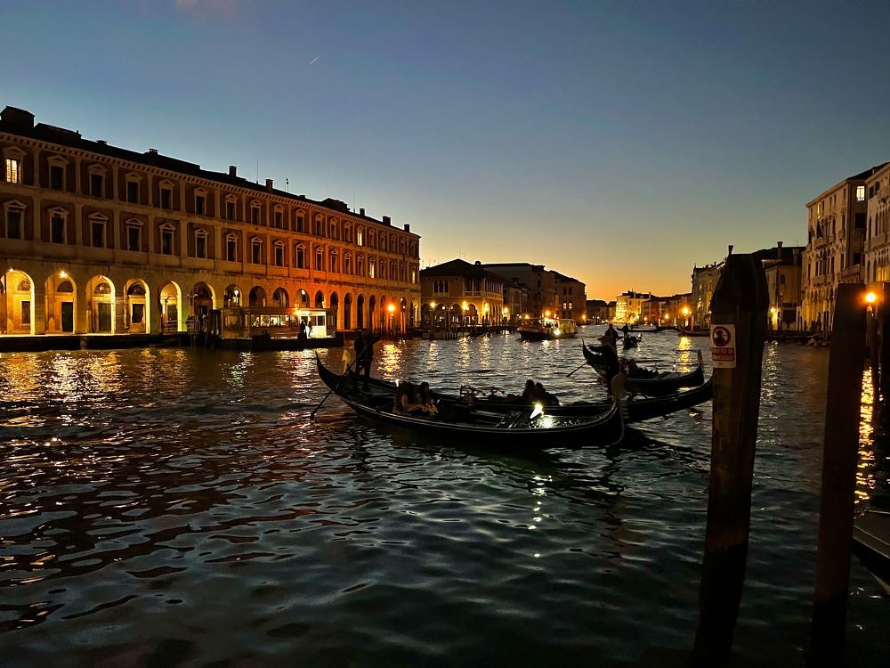 Photograph by Ahmet Aka