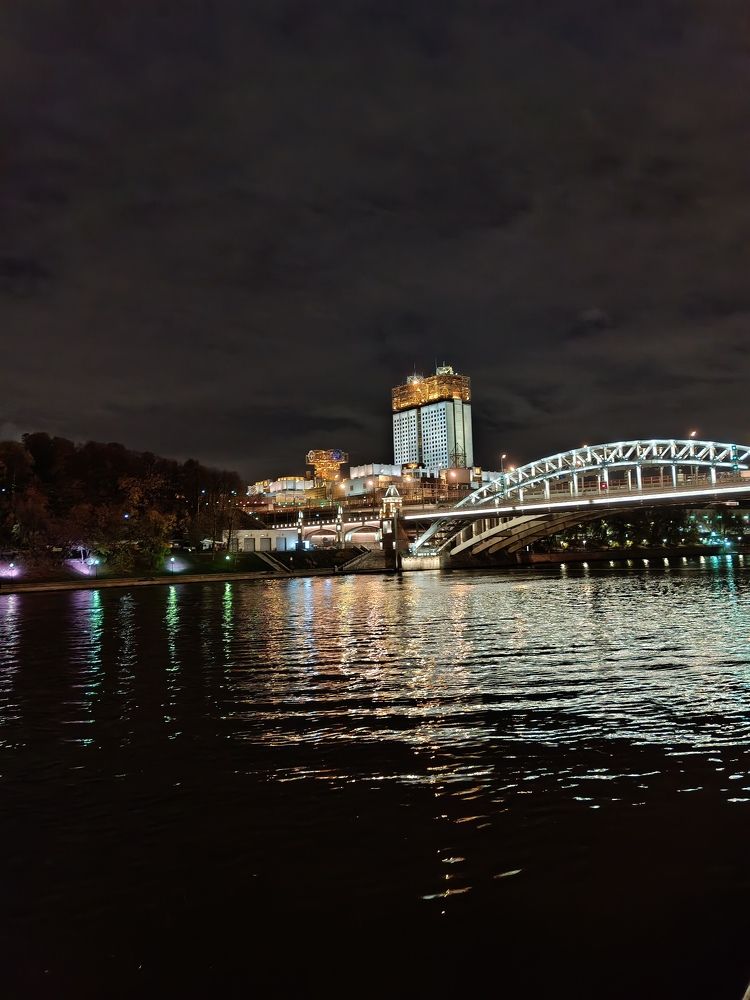 Фотография автора Роман Зотов