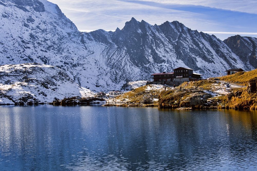 Photograph by Costin Gligor