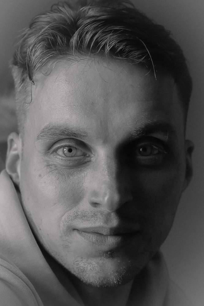 Photograph by Artiom Sechovcov