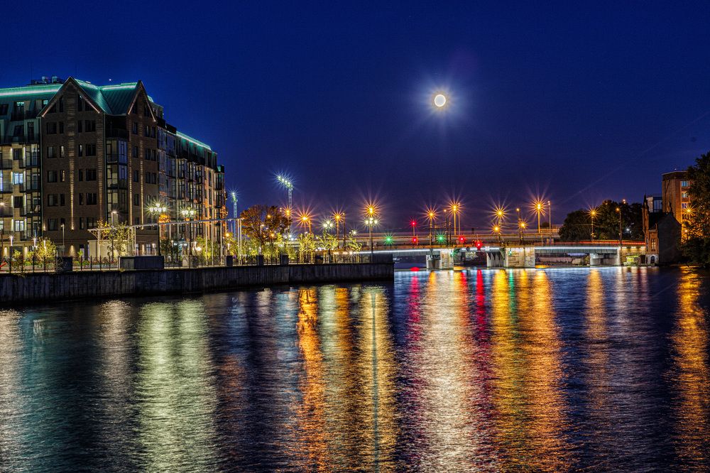 Фотография автора Виталий Новиков