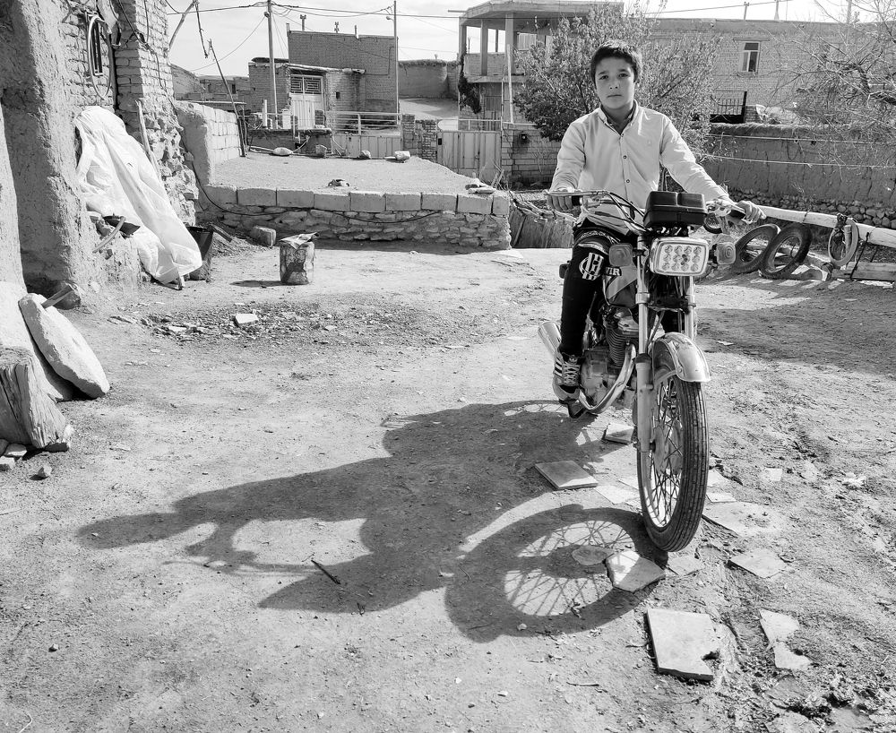 سایه ها