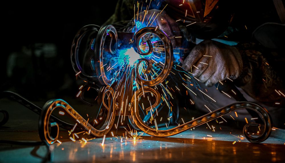 Работа - огонь...