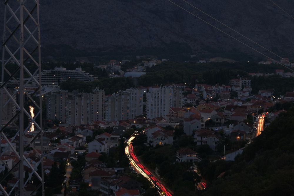 Photograph by RUPIRON