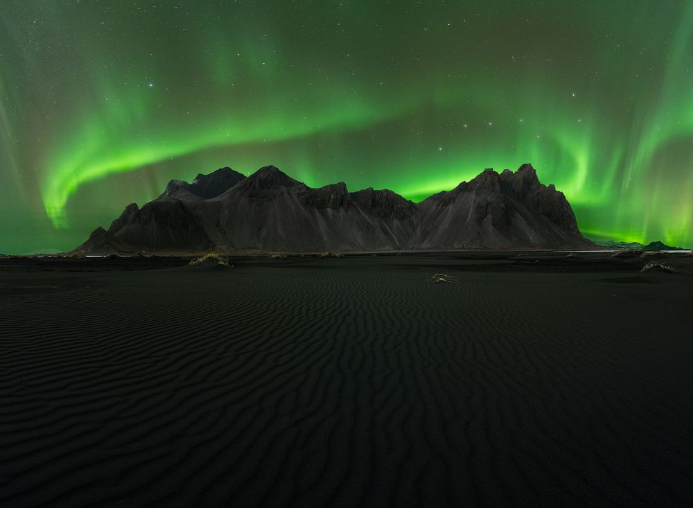 Фотография автора Burak Esenbey