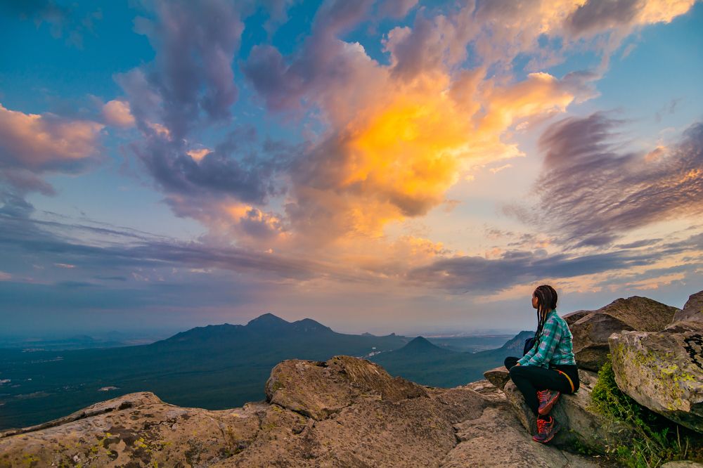 Вечер на горе Змейка