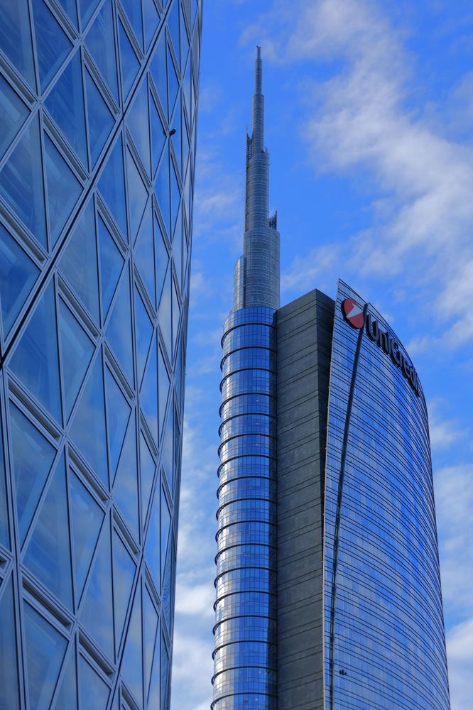 Unicredit Tower