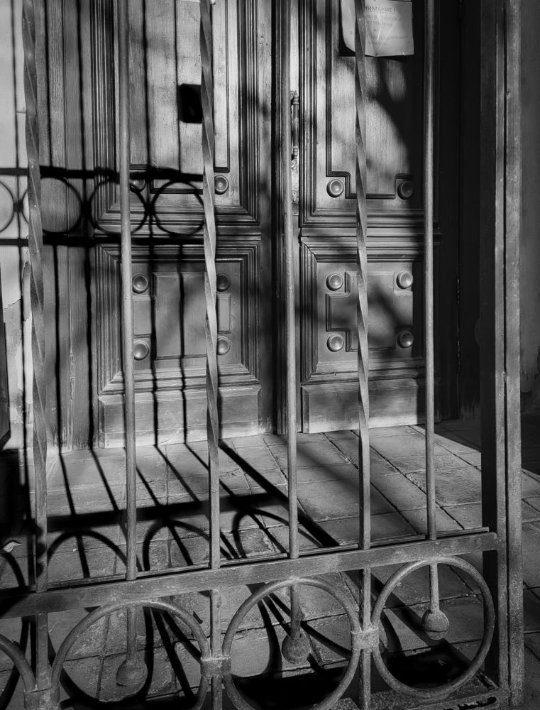 Тень от решётки