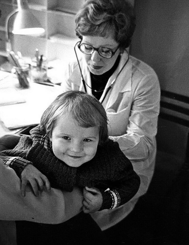 Доктор за работой...