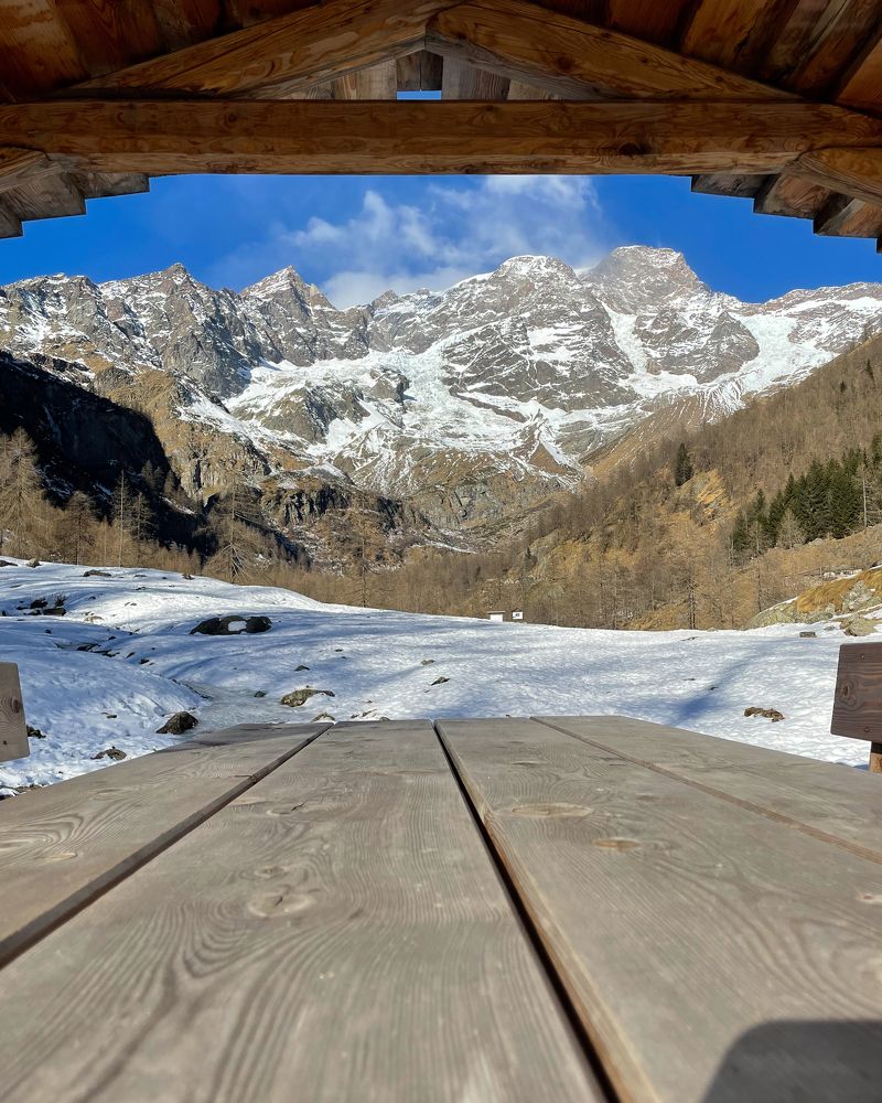 Photograph by Riccardo Villa