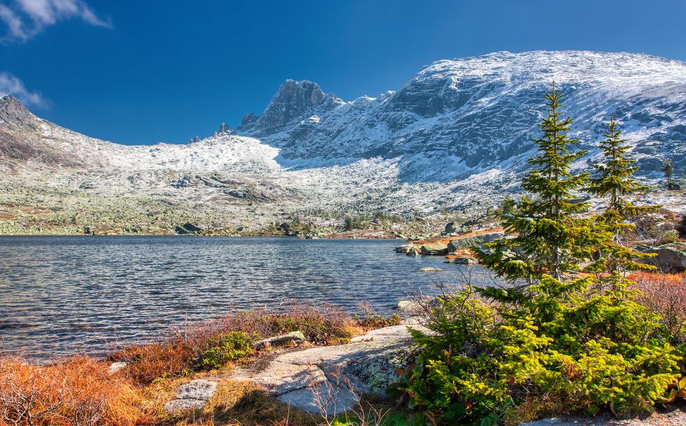 Озеро Каровое.