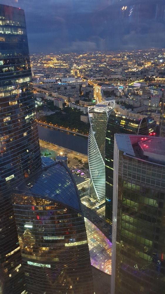 Ночная Москва-Сити