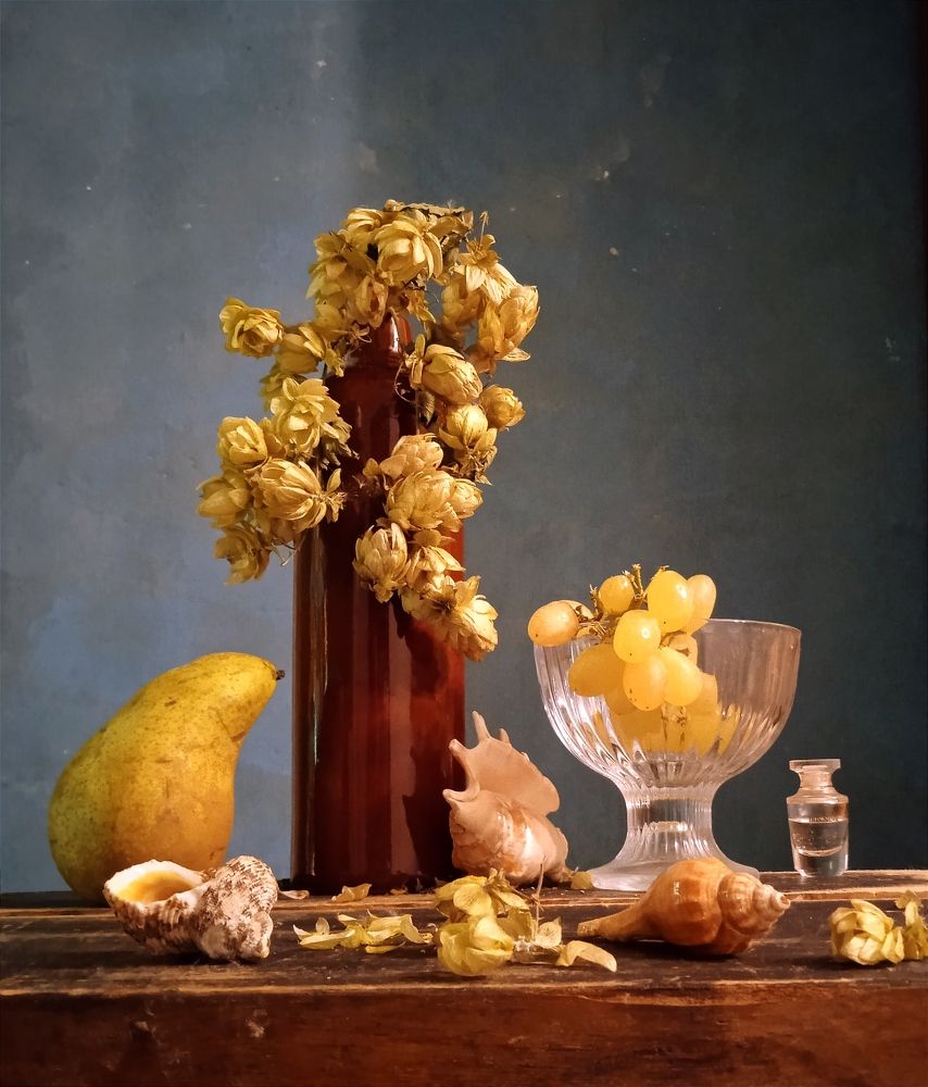 Грустная груша