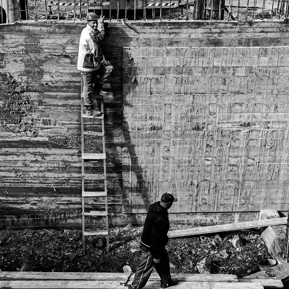 Photograph by Islam Traikia