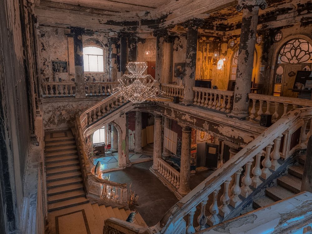 Photograph by Alex Dushutin