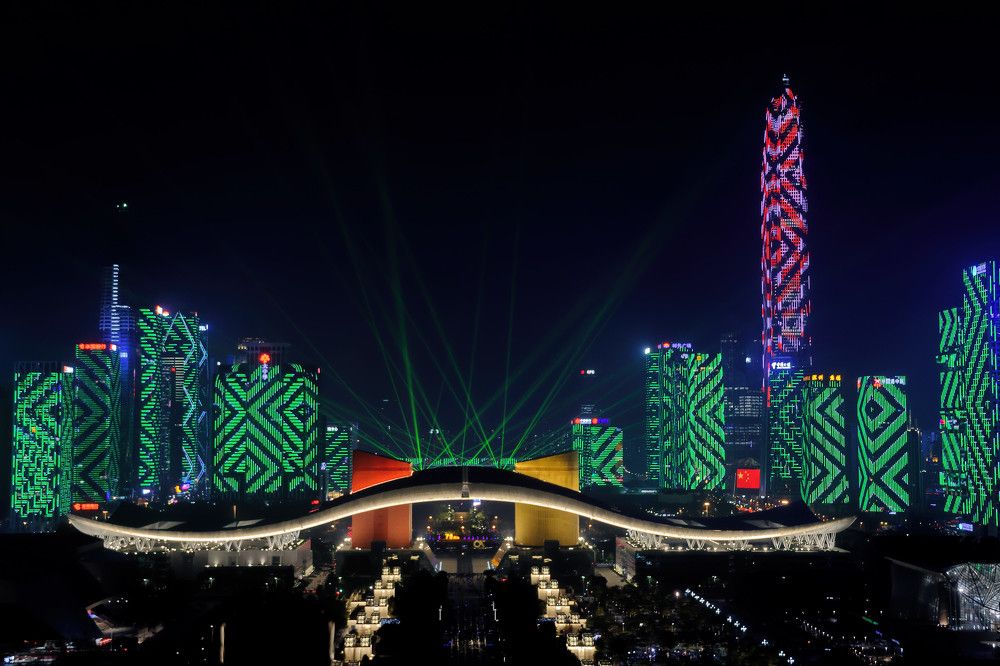 Фотография автора Олег Набровенков