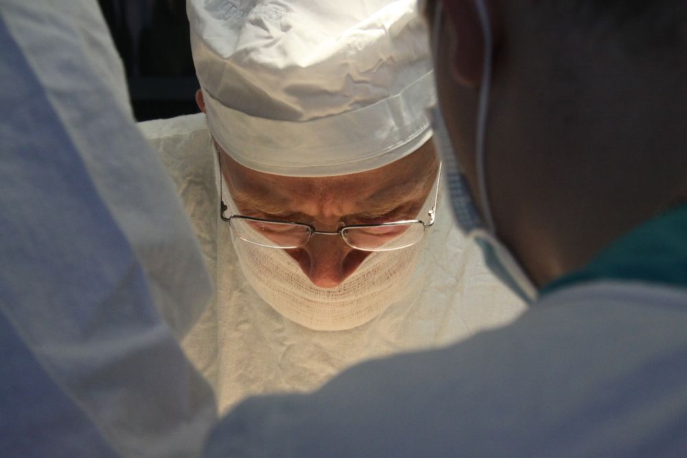 "Хирург". Фото Петра Соколова.