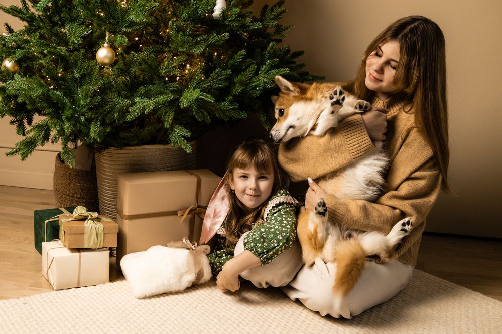 Two Girls Under the Christmas Tree To Say Nothing of the Dog
