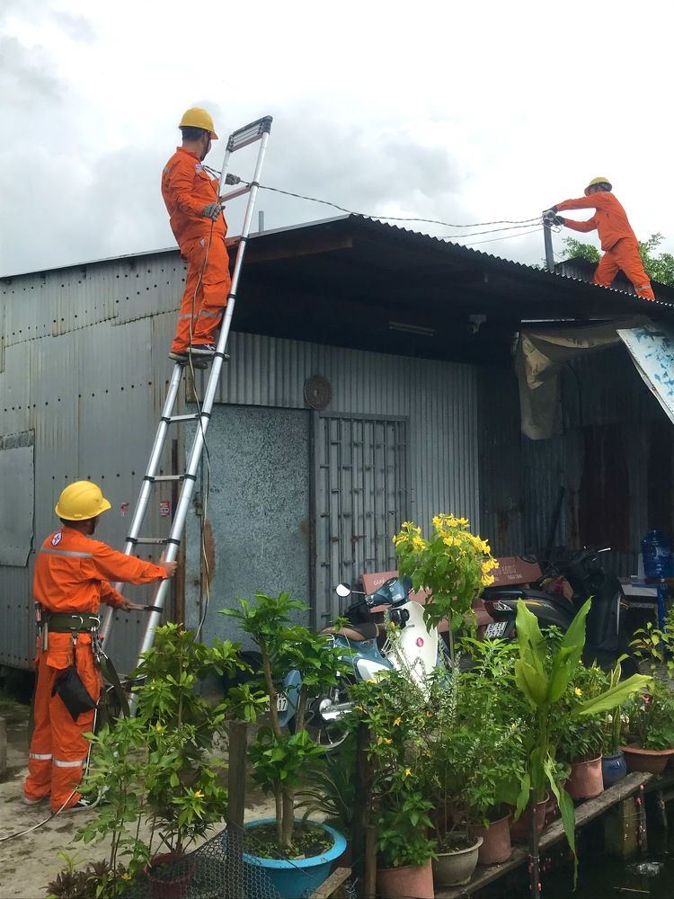 Photograph by HIEU LIEM DO