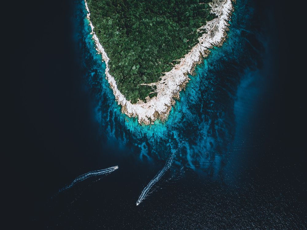 Photograph by Mateo Gobo