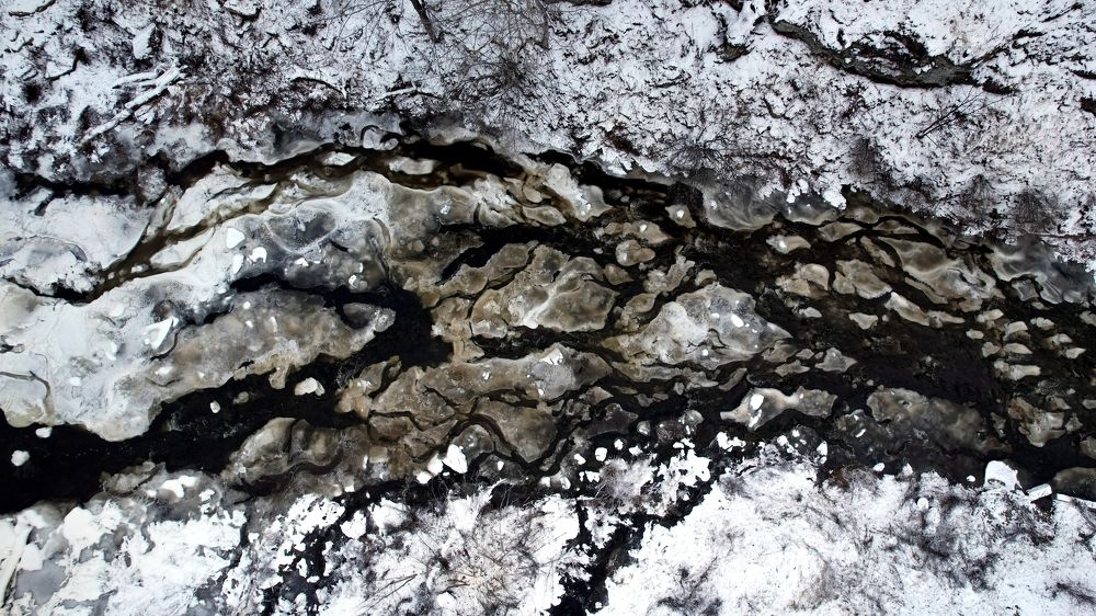 Photograph by Aleksei Belozjorov