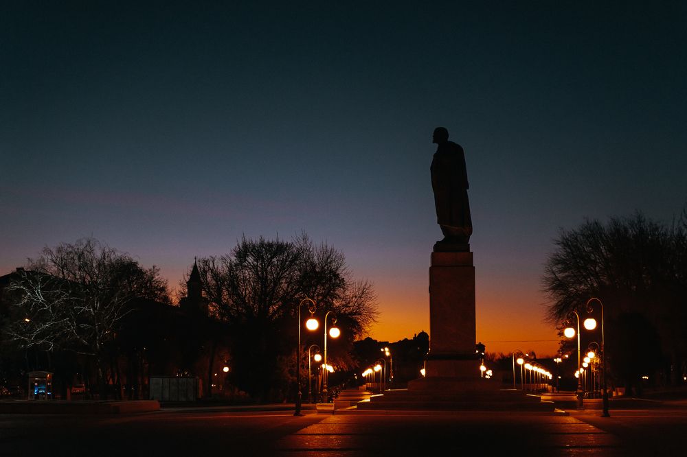 Photograph by Konstantin Diamond