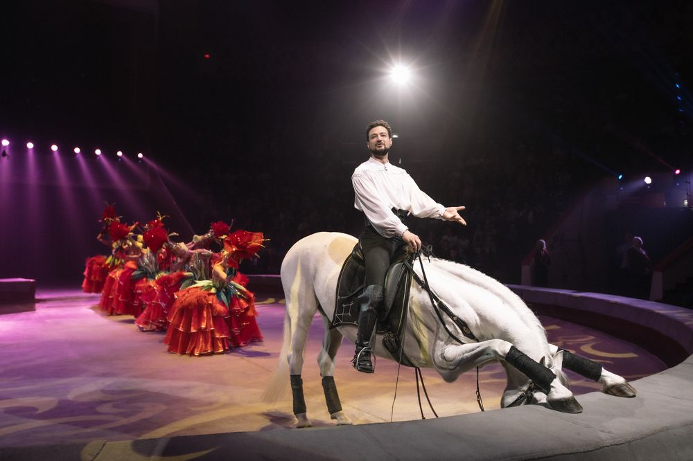 Удивлять людей - тоже работа!