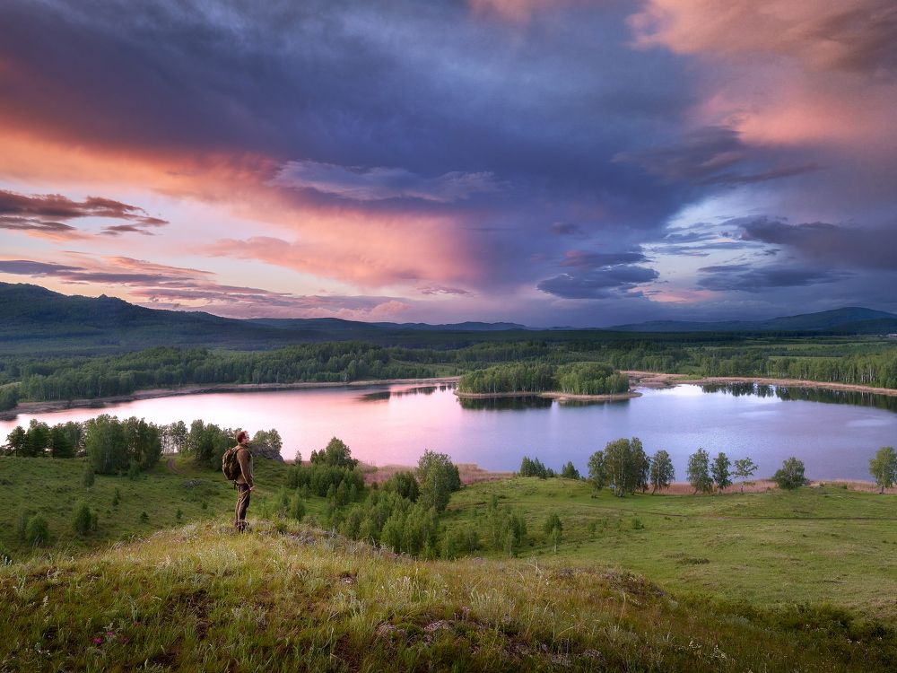 Закат над озером Карагайкуль, Башкирия