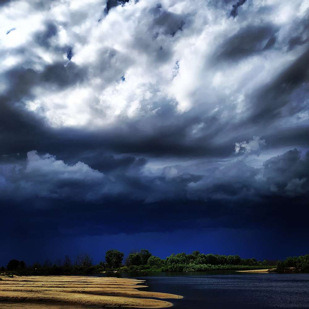 Перед бурей