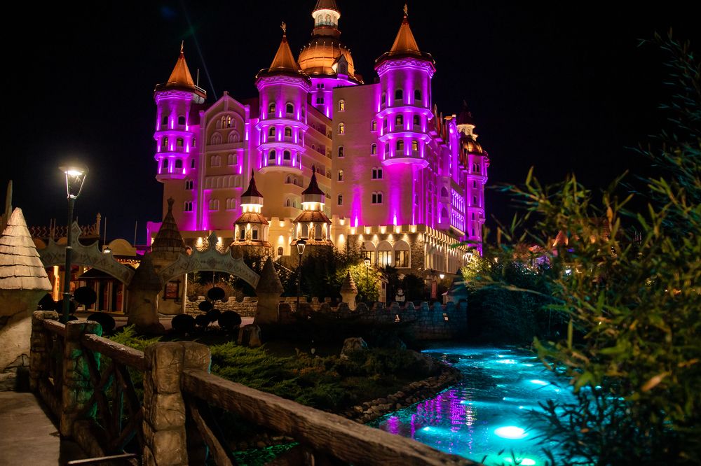 Photograph by Evgeny Pyatkov