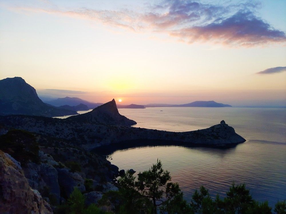 Рассвет над Царской бухтой, Новый Свет