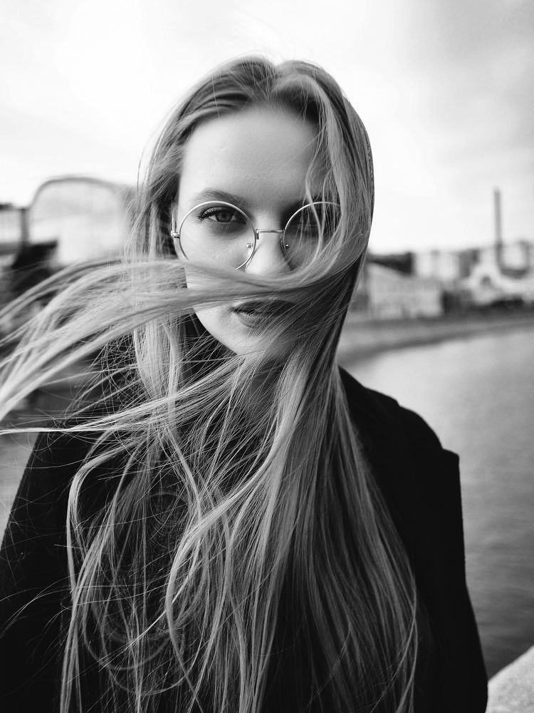 Фотография автора Елизарьев Михаил