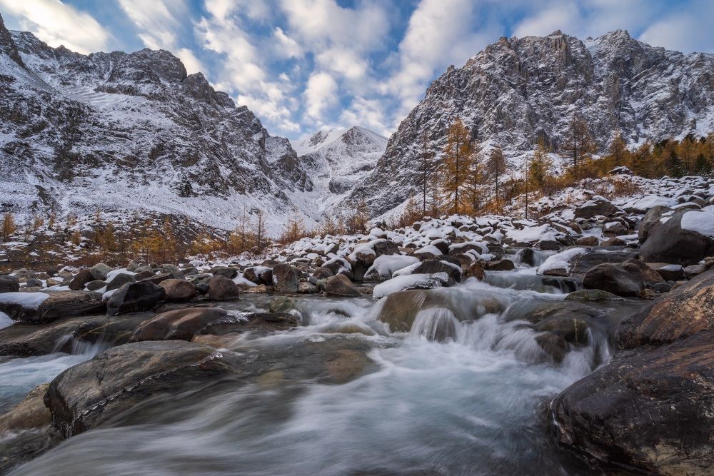 Фотография автора Олег Матроницкий